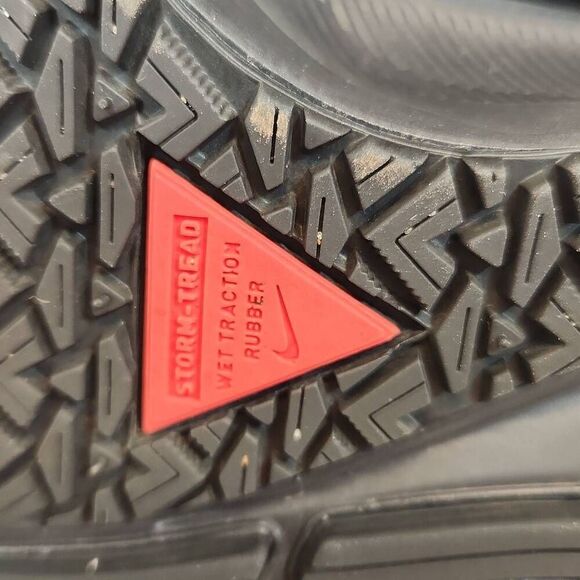 Nike Zoom Pegasus 37 Shield Running shoes Women's Size 7 Black - Picture 9 of 12